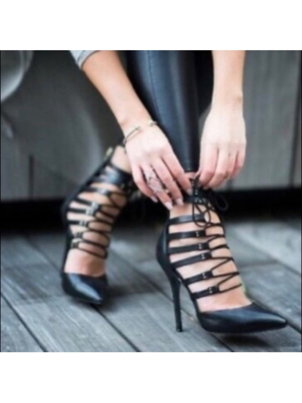 Steve Madden STS Leather Lace-Up Heels Black 8.5 Gladiator Women’s Back Zip